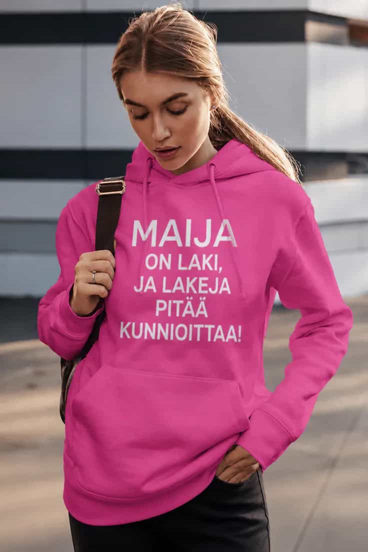 Villapaita Laki nimellä – MAIJA ON LAKI