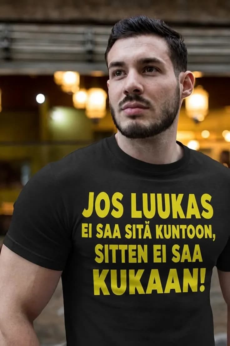 Hauska t-paita Korjaa kaiken nimellä – JOS LUUKAS