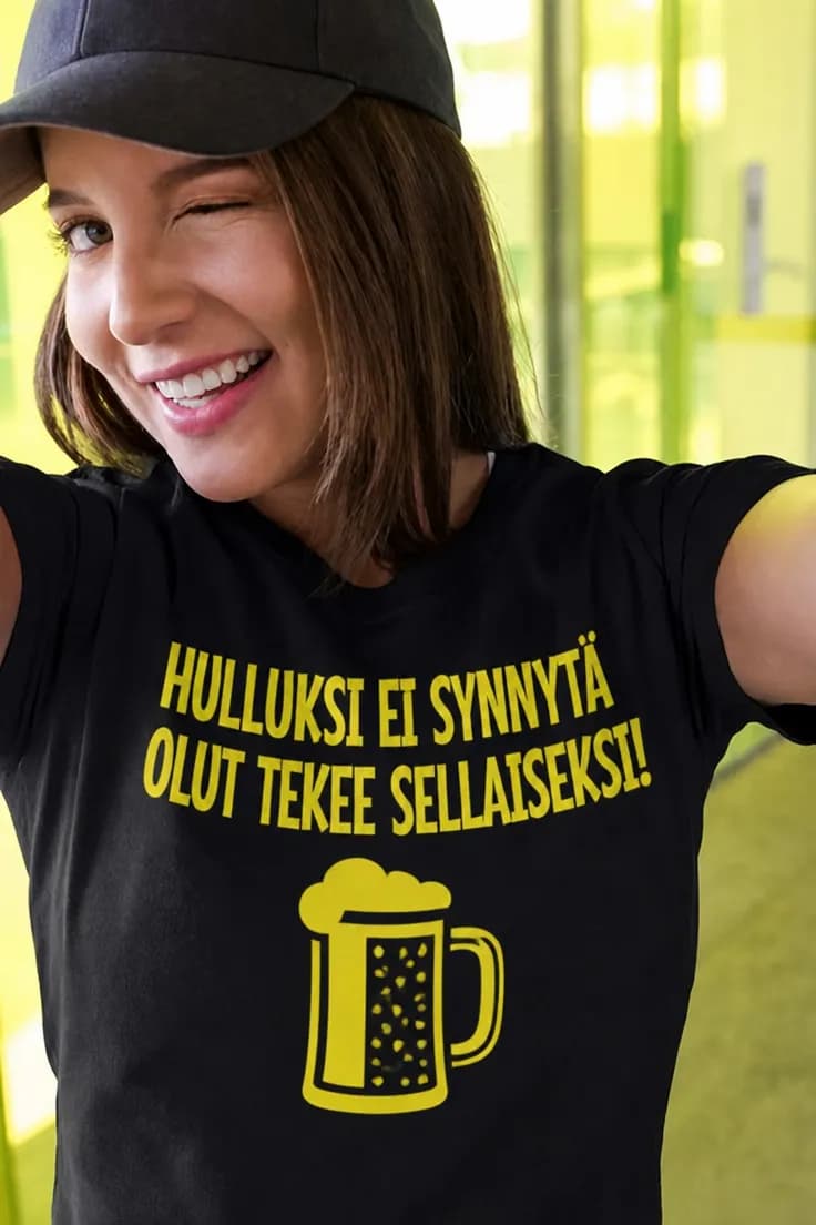 T-paita Olut tekee hulluksi omalla nimellä