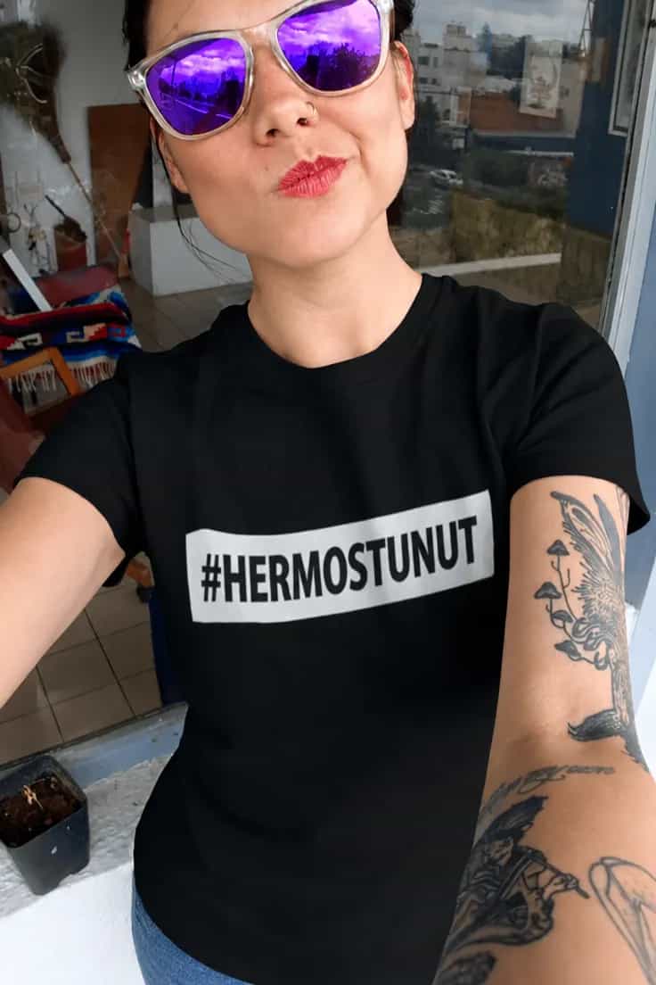 Hauska t-paita Hermostunut – #HERMOSTUNUT