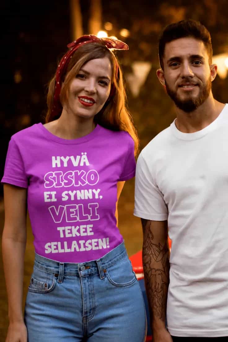 Hauska t-paita Hyvä sisko ei synny – HYVÄ SISKO