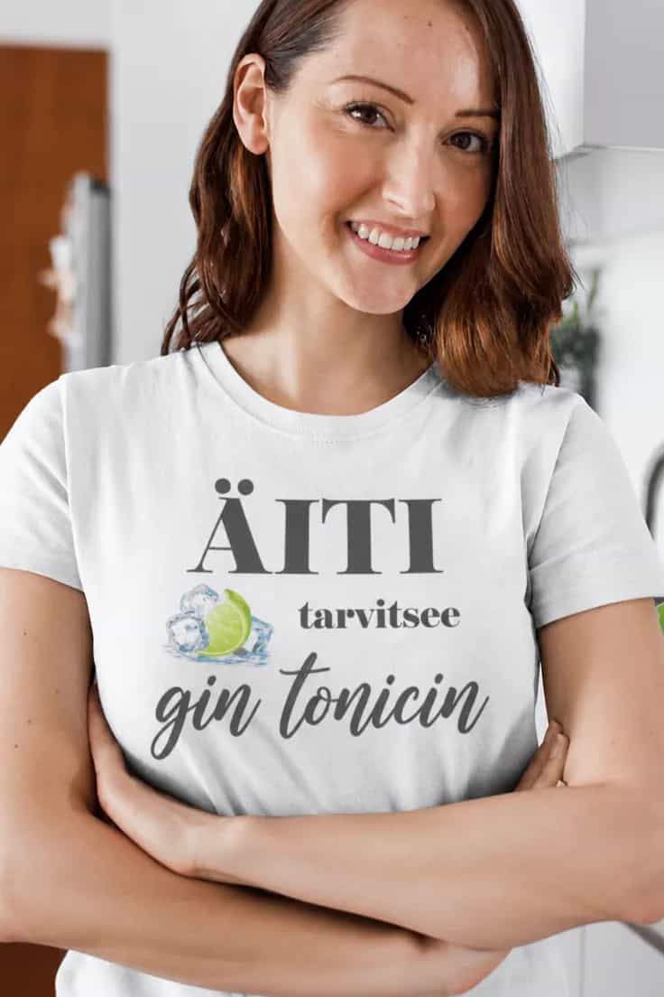 Hauska t-paita Äiti tarvitsee gin tonicin