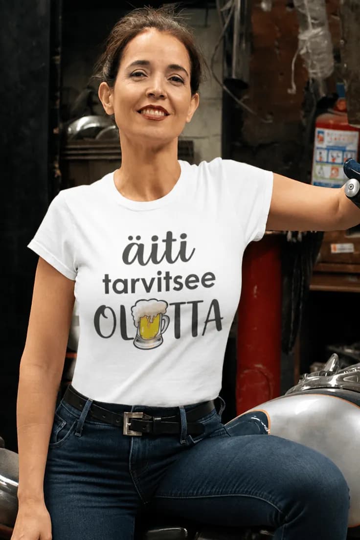 Hauska t-paita Äiti tarvitsee olutta | äiti