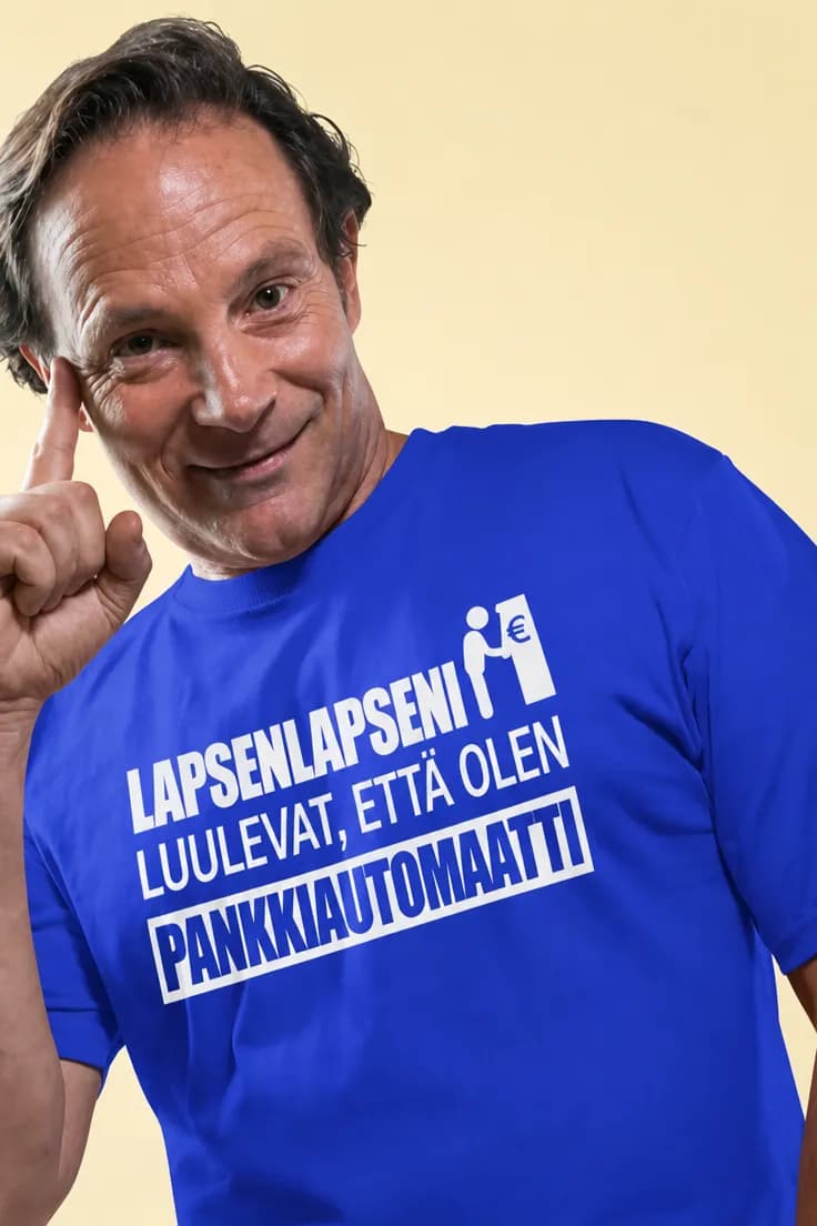 Hauska t-paita Lapsenlapset luulevat pankkiaut...