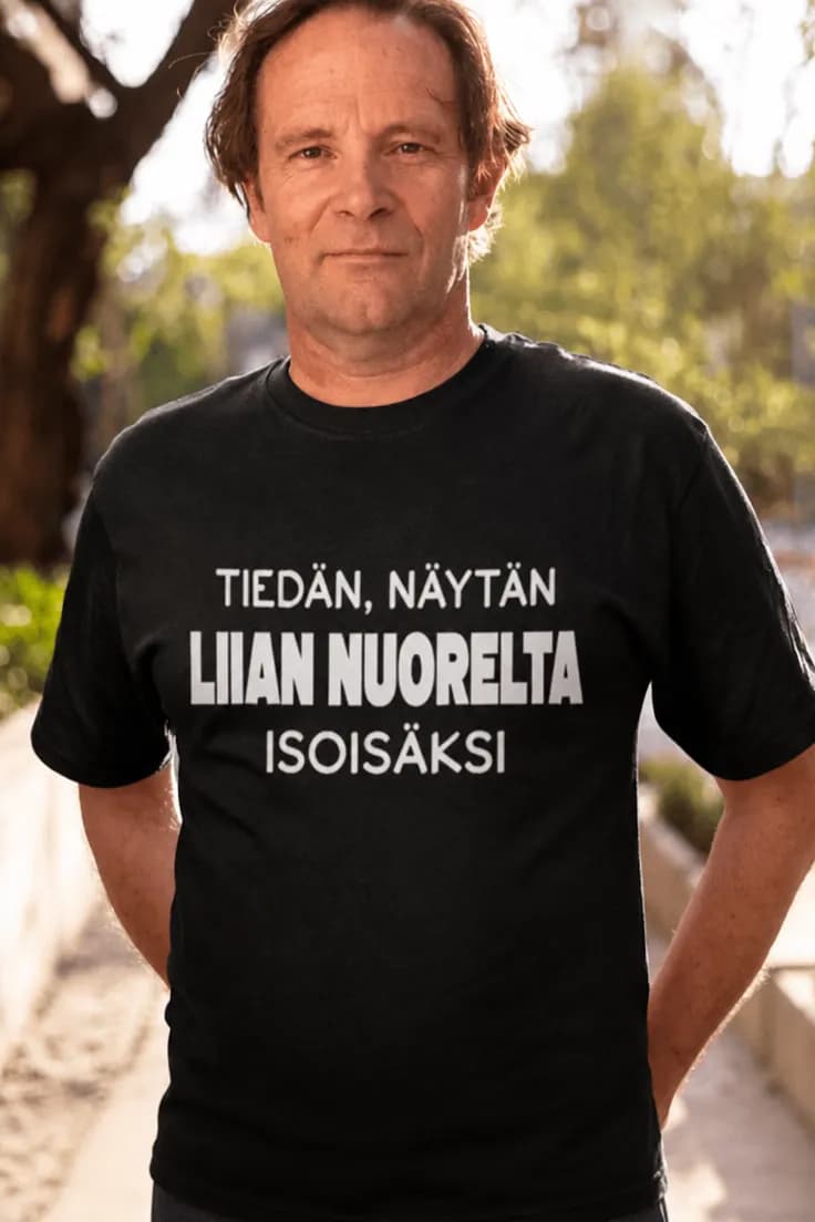 Hauska t-paita Liian nuori isoisäksi