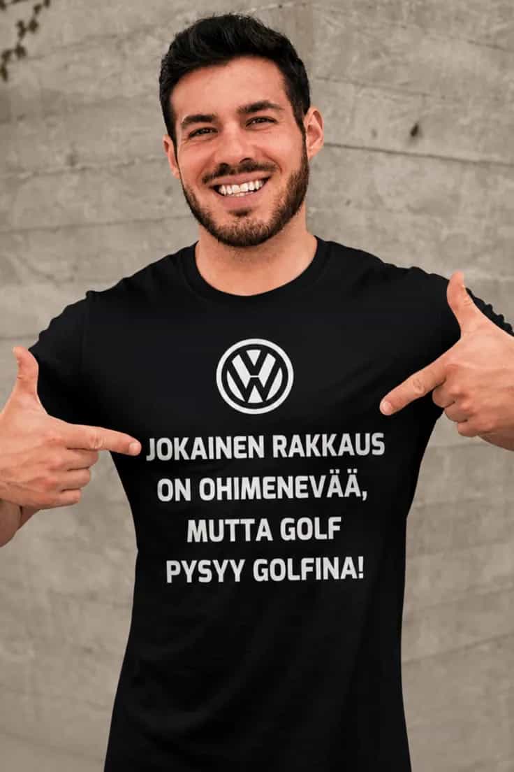 Hauska t-paita Ohimenevä rakkaus golf