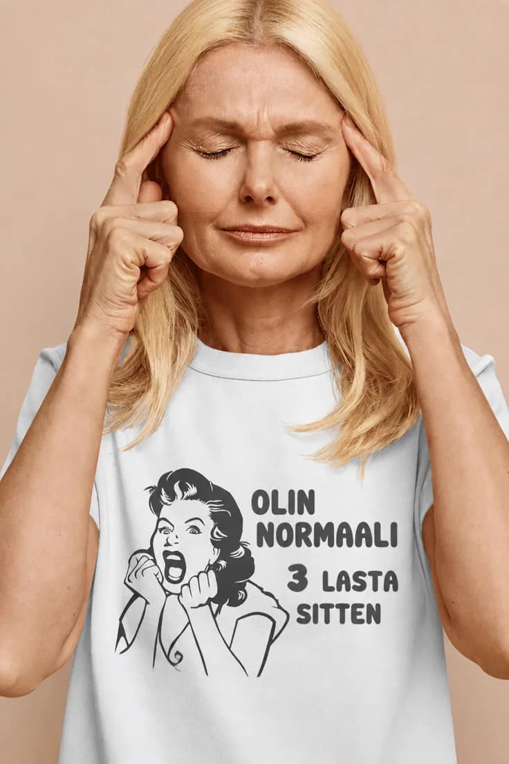 Kolme lasta myöhemmin - hauska t-paita