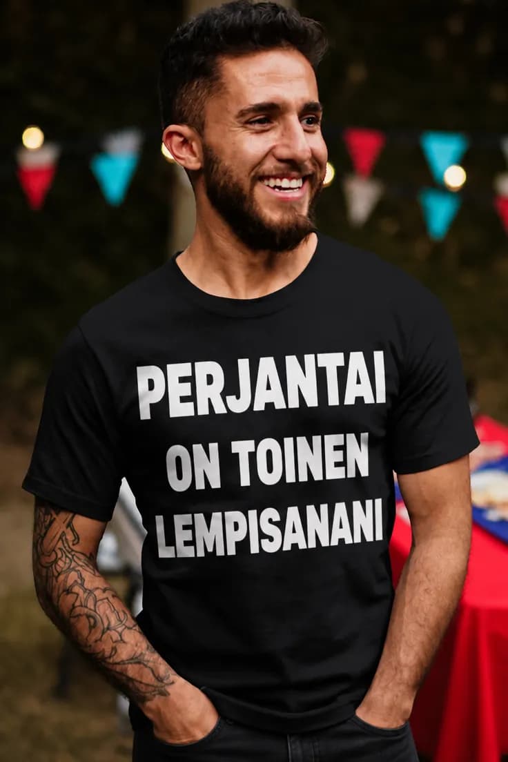 Hauska t-paita Perjantai on lempisana