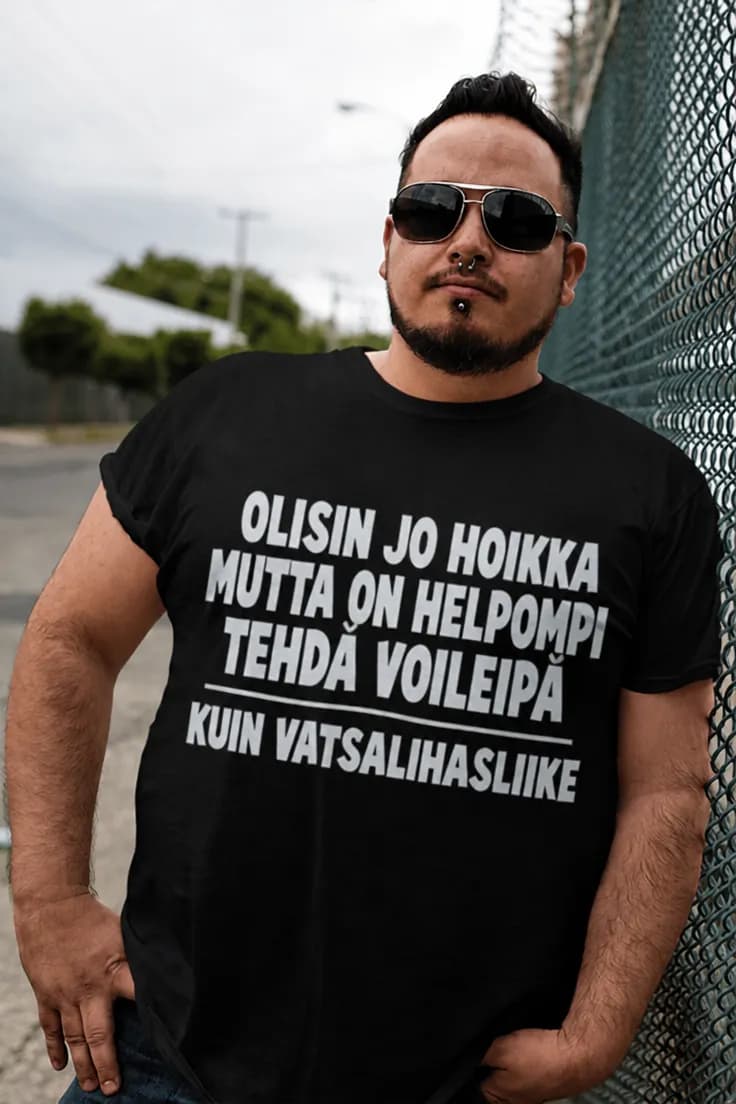 Hauska t-paita Voileipä ennen vatsalihaksia