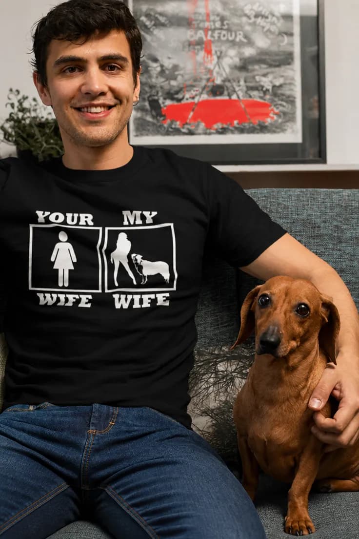 T-paita your wife my wife koira