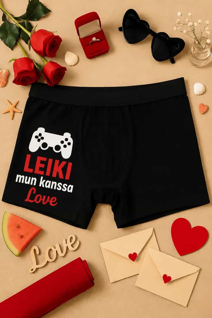 Hauskat bokserit Leiki mun kanssa | Love