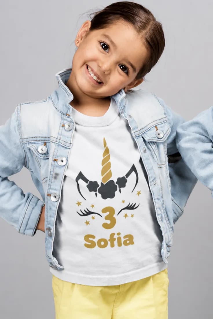 Lasten t-paita yksisarvinen nimellä Sofia