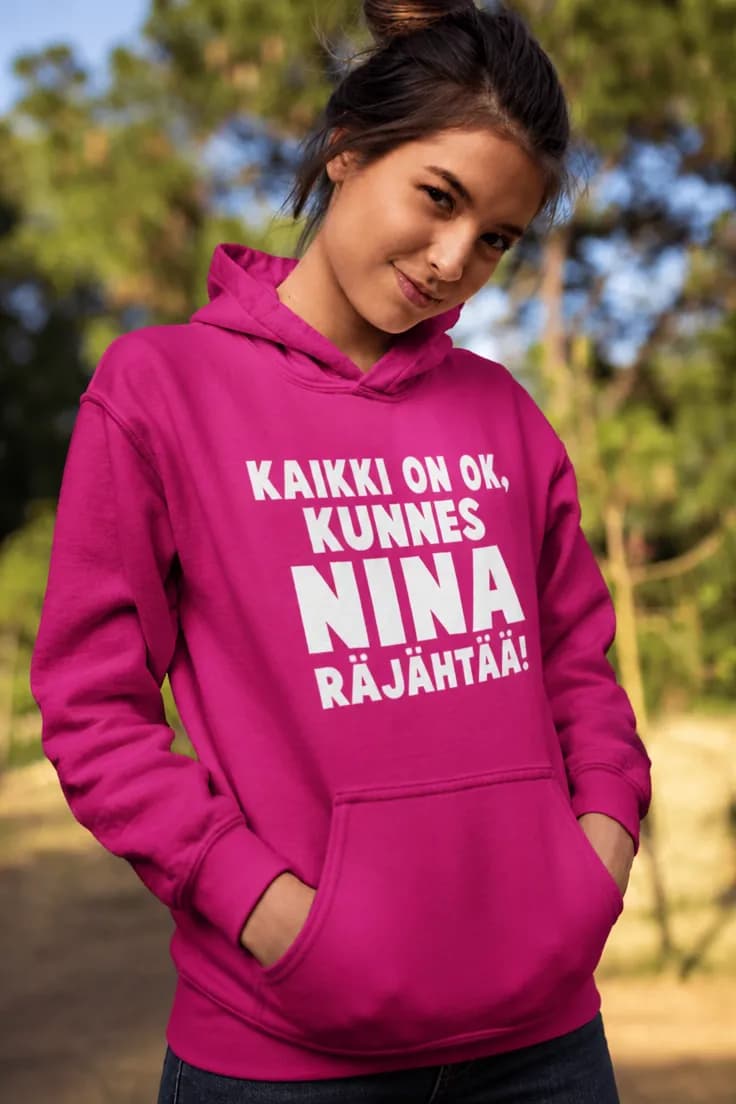 Villapaita Kaikki on ok nimellä – Nina räjähtää