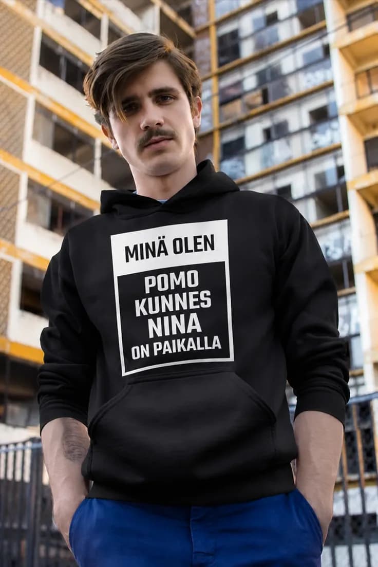 Villapaita Olen pomo nimellä – MINÄ OLEN POMO