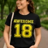 Hauska t-paita Awesome 18, jossa teksti AWESOME 18