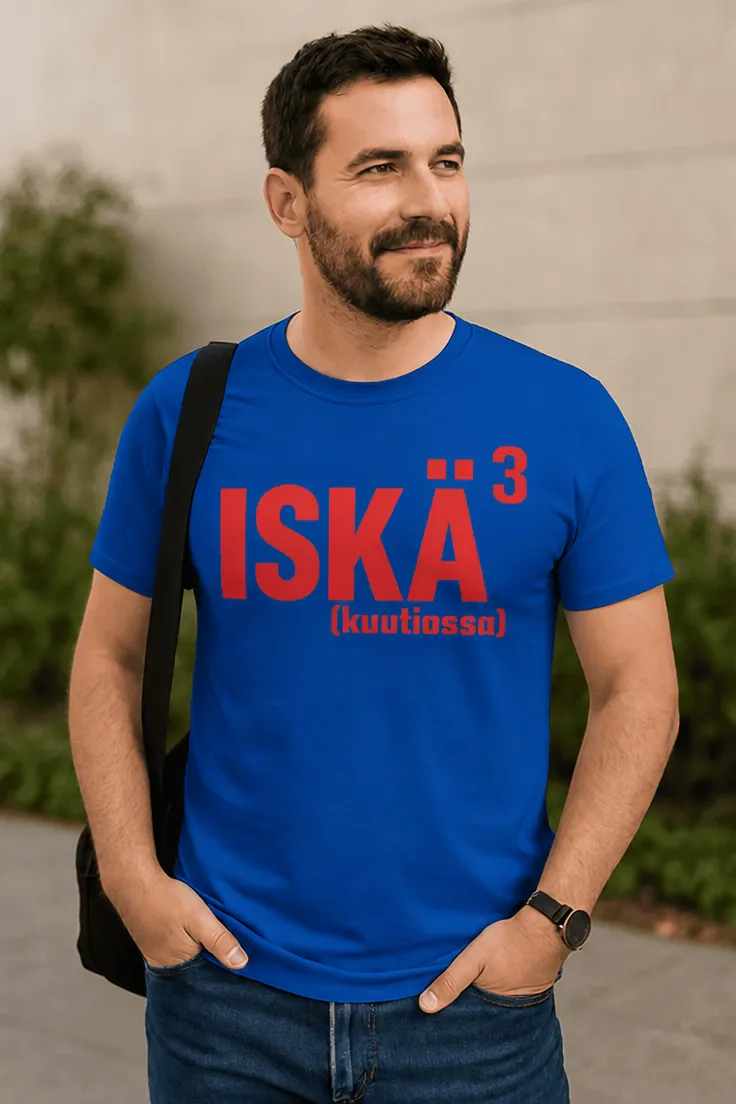 Hauska t-paita Iskä kuutiossa, jossa teksti ISKij (kuutiossa)