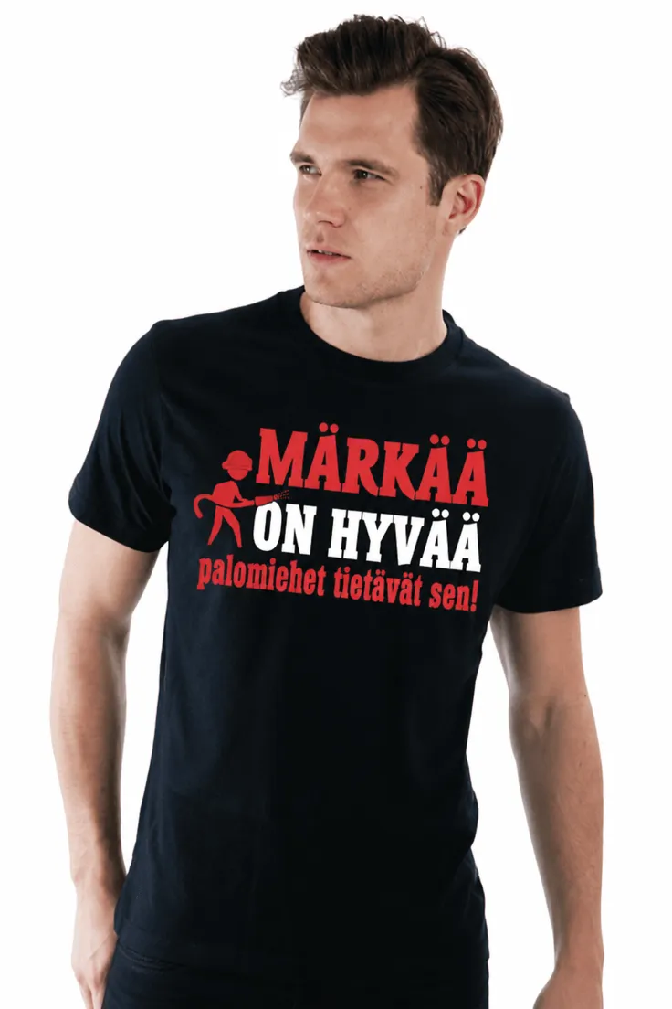 Hauska t-paita Märkää on hyvää palomiehille humoristisella palomiesaiheella
