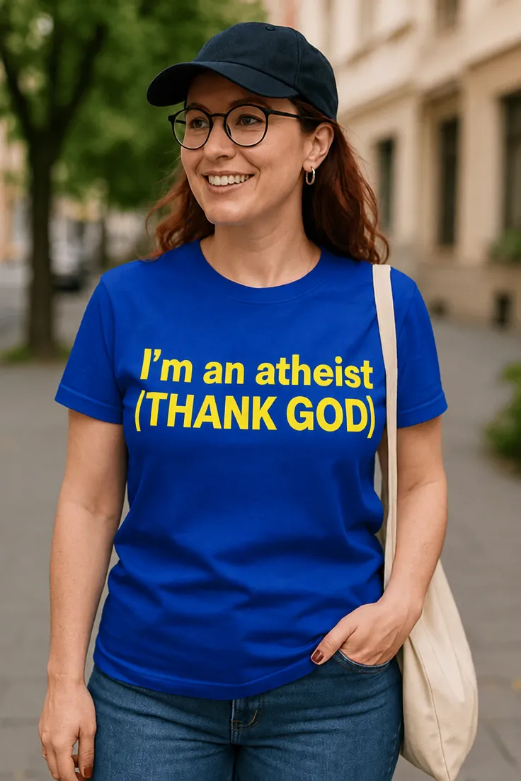 Hauska t-paita Olen ateisti, humoristinen lahjapaita tekstillä I'm an atheist (THANK GOD