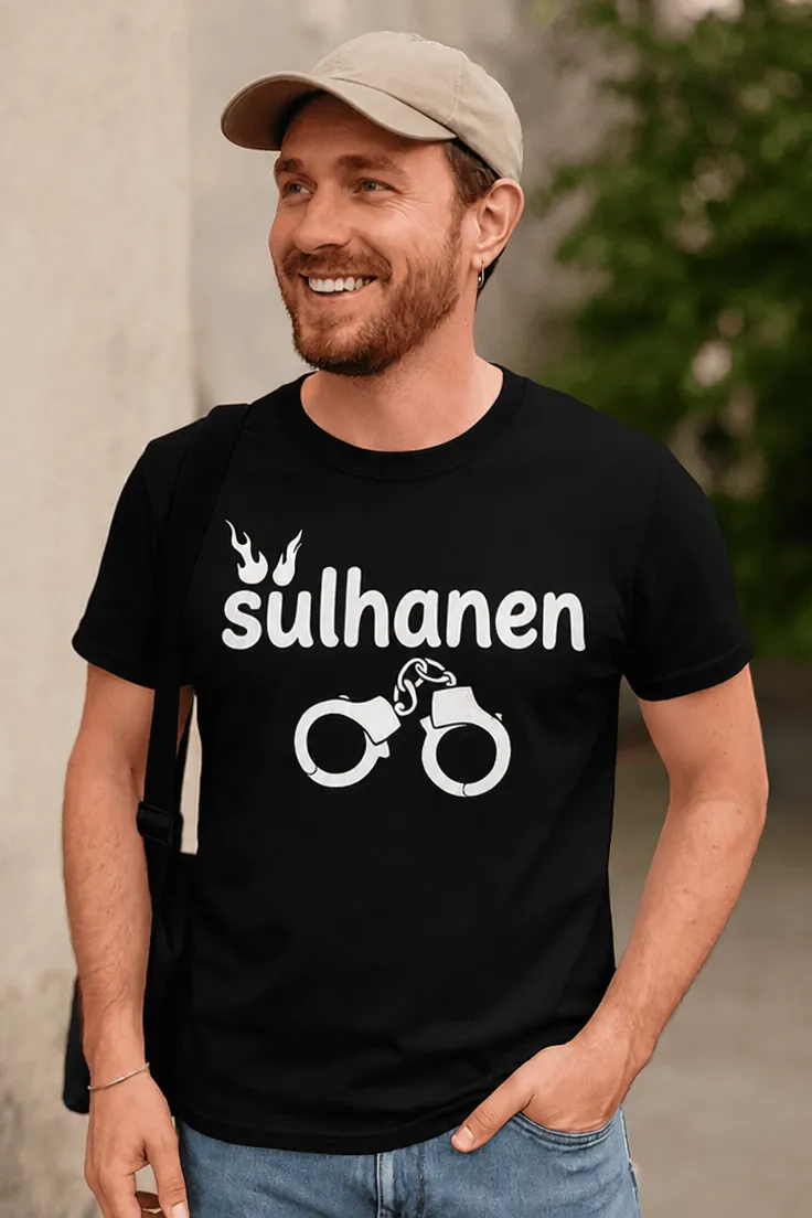 Hauska t-paita Sulhanen käsiraudoilla lahjaksi polttareihin