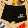Hauskat bokserit Olet jo lähellä lahjaksi hupaisalla tekstillä