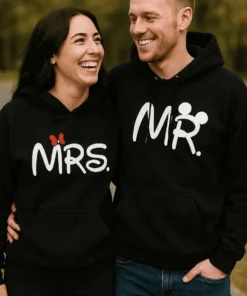 Villapaita Mr Mrs pari hauskalla MRS. MŔ. -painatuksella